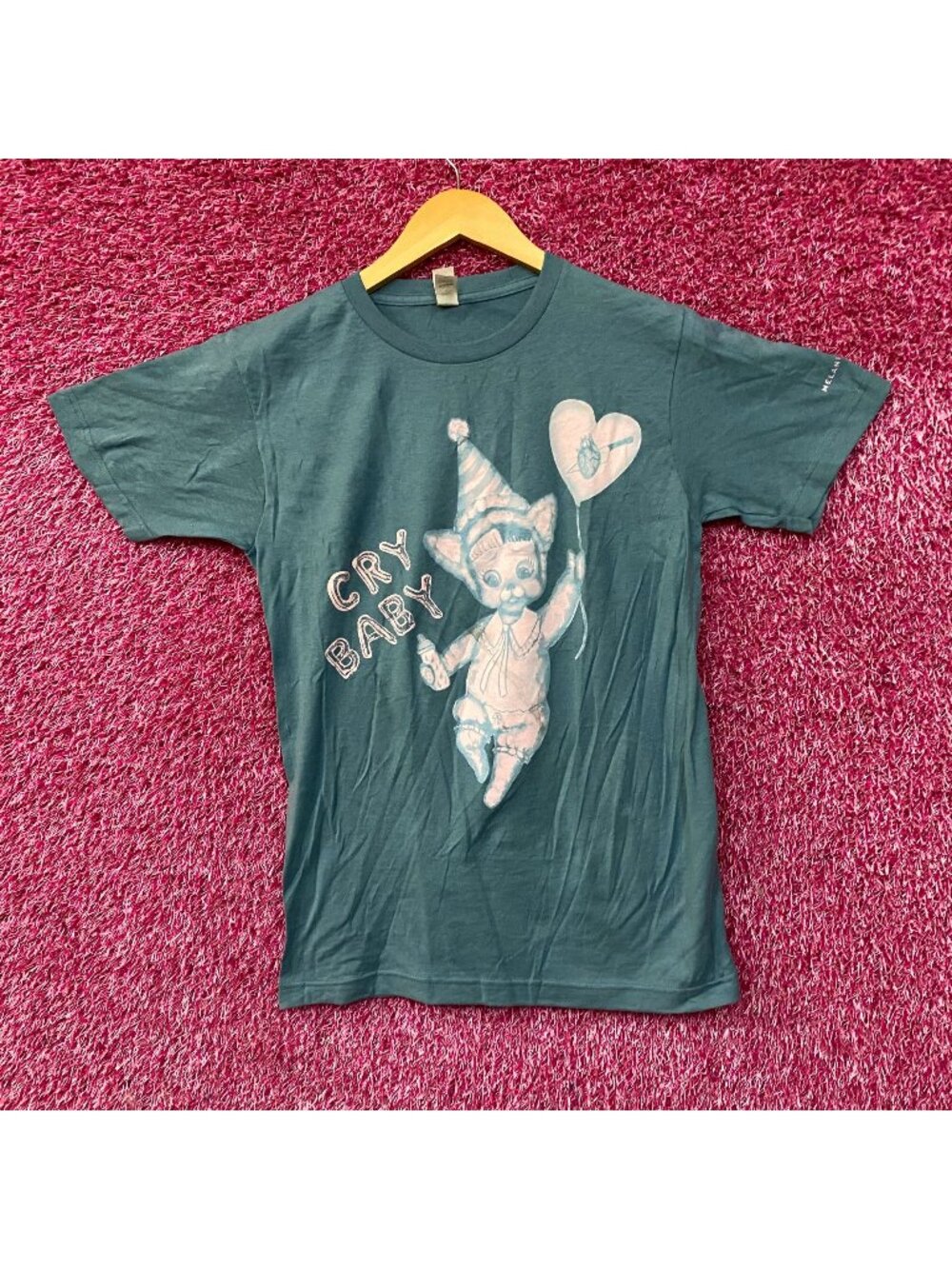 Melanie Cry Baby Balloon Tshirt size Small
